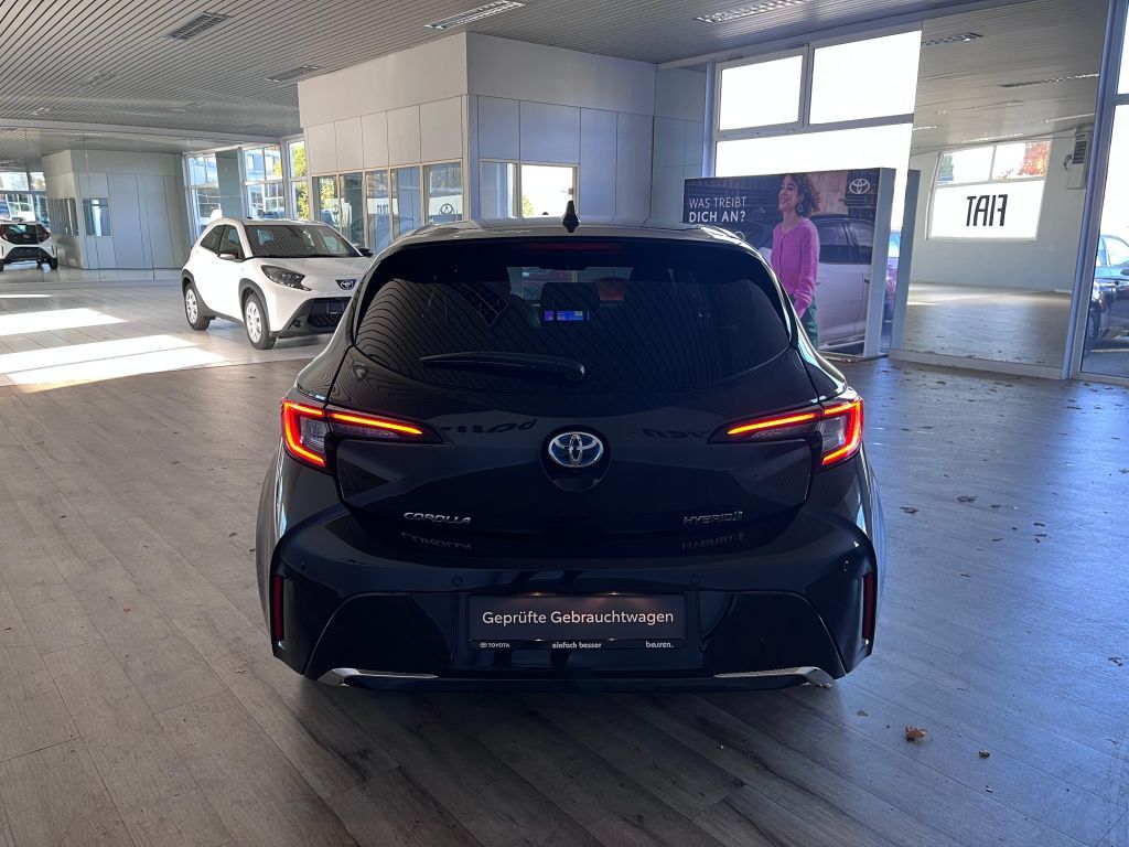 Toyota Corolla 1.8 Hybrid Team Deutschland