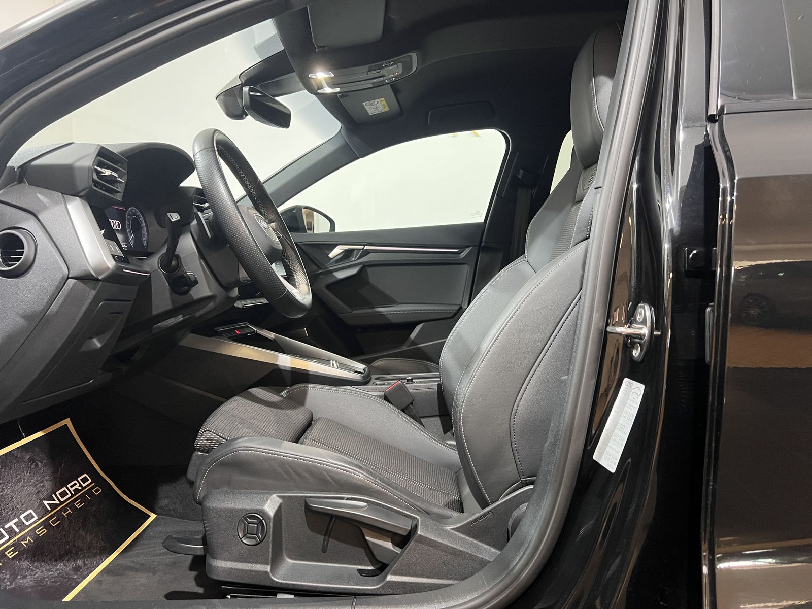 Audi A3 40 TFSIe S-line - Samsaru's Car Outlet