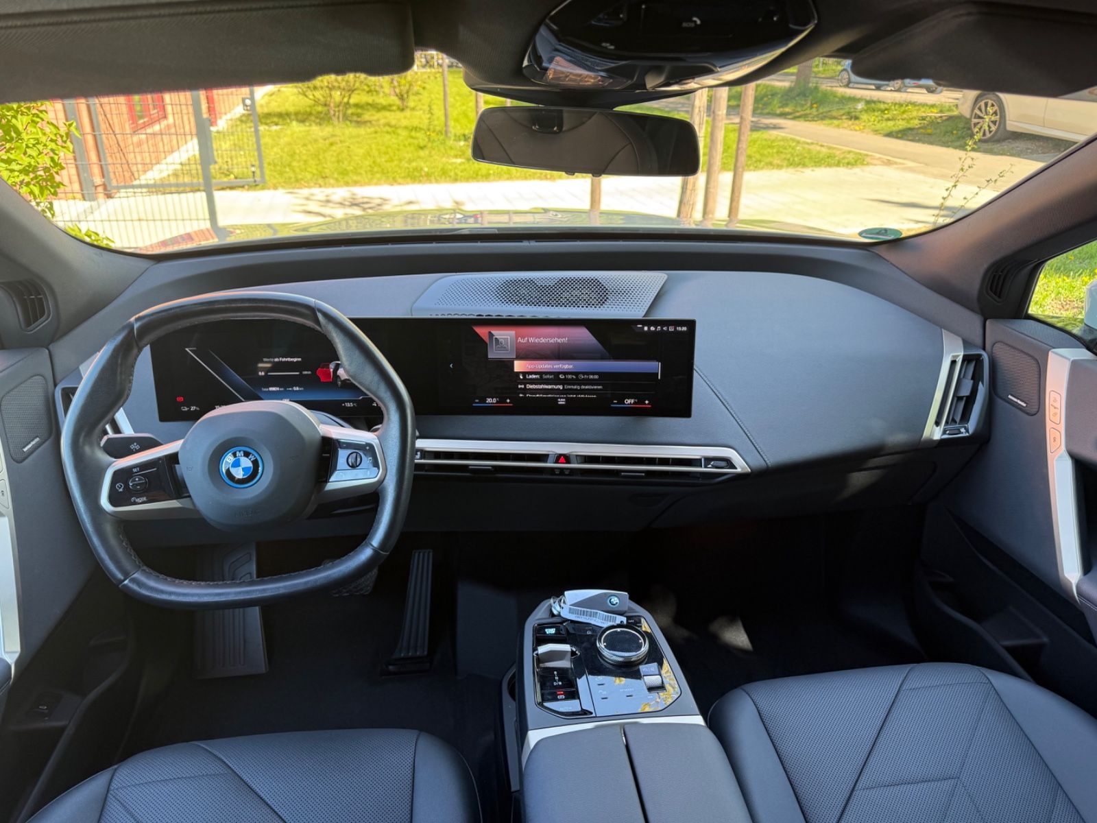 BMW iX 40 xDrive*Head Up*360Kamera*Harmann*Komfortzu