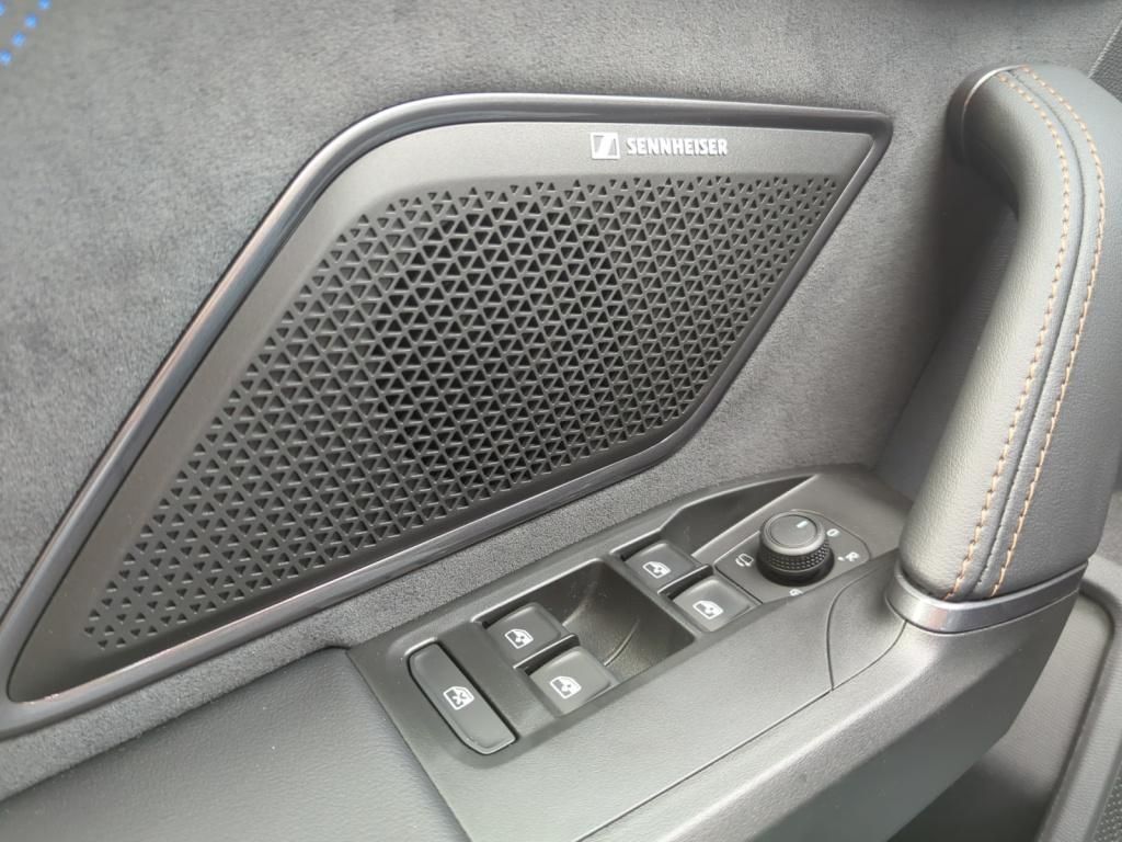 Cupra Leon 1.5 eTSI DSG - Samsaru's Car Outlet