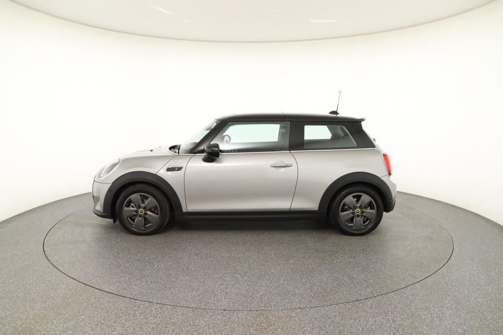 MINI Cooper SE Essential Trim - Samsaru's Car Outlet