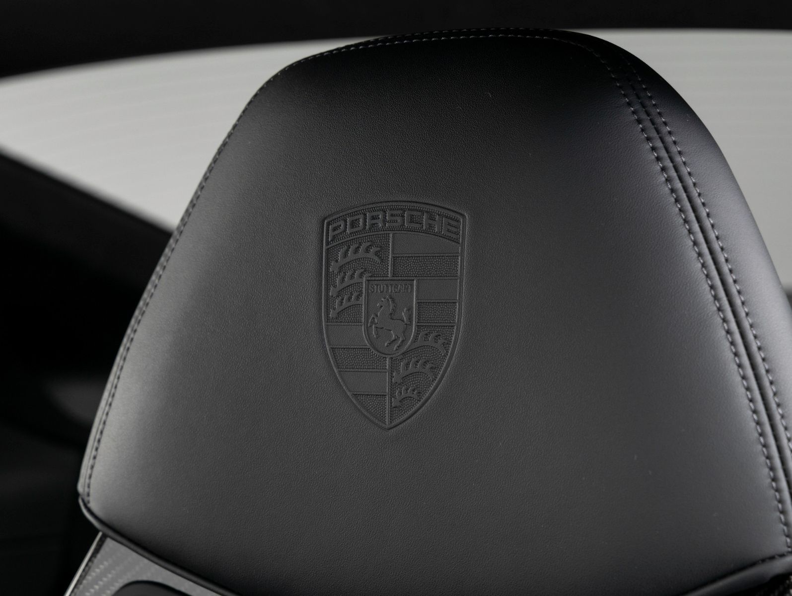 Porsche 911 Turbo S | Sport-Paket | Schalensitze |Carbon