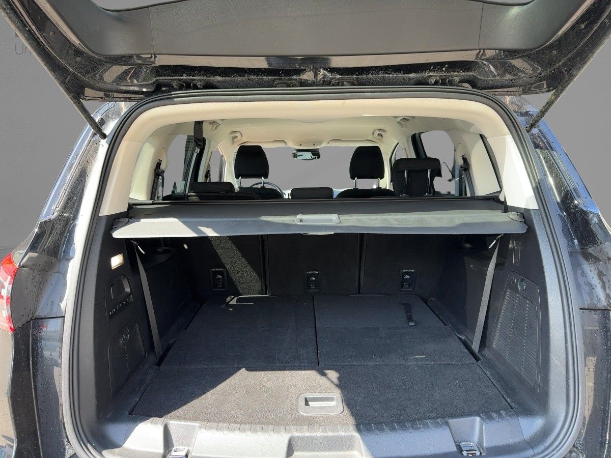 Ford S-MAX Titanium FLA DynLi SpurH KeyLess LM