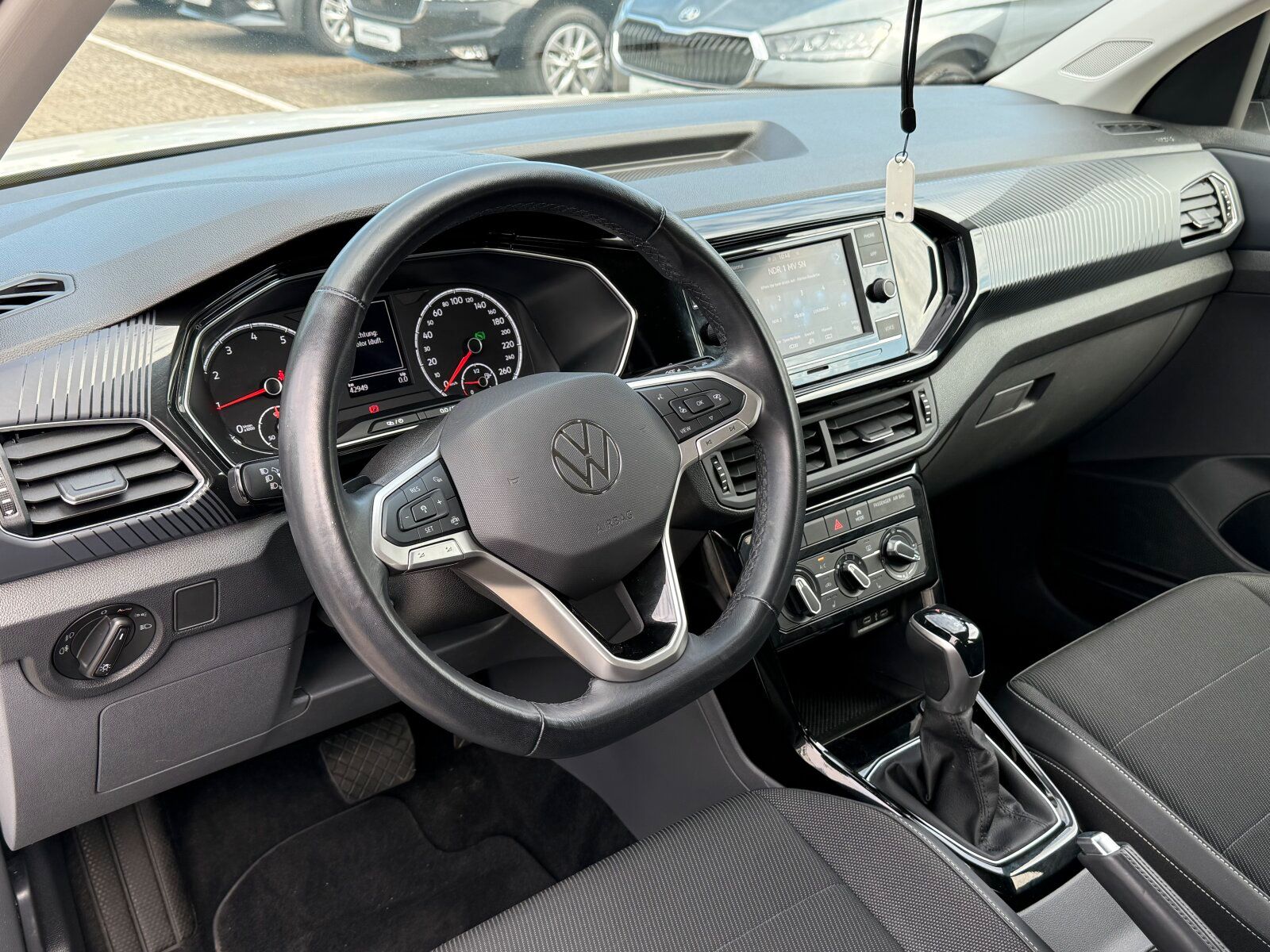 Volkswagen T-Cross 1.0 TSI Style - Samsaru's Car Outlet