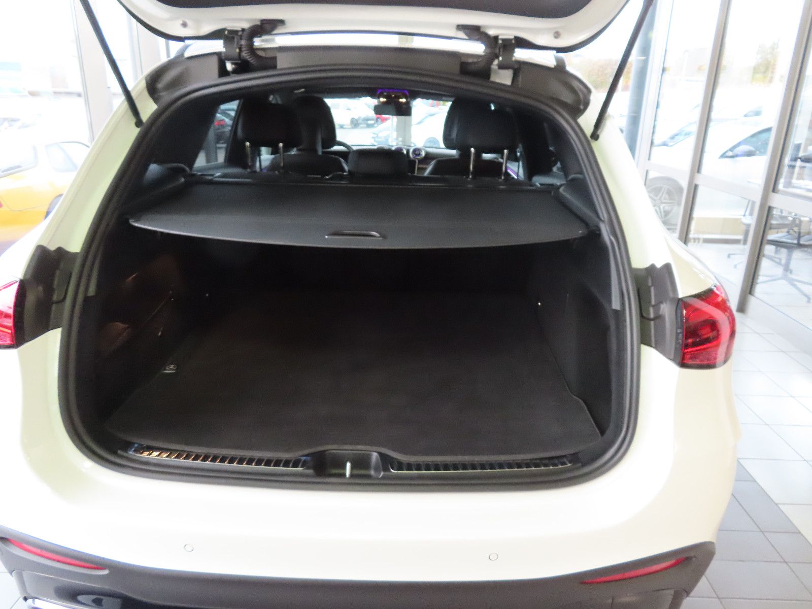 Mercedes-Benz GLC 220 d 4Matic Edition AMG Line  PANO LED AHK