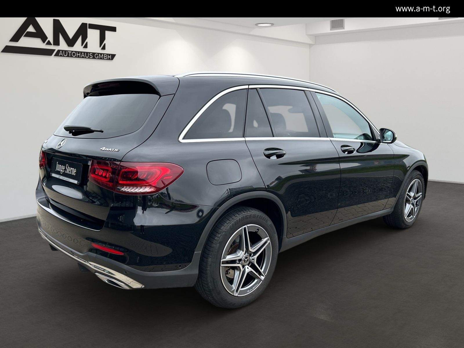 Mercedes-Benz GLC 300d AMG 4M AMG*AHK*Pano*LED*Navi
