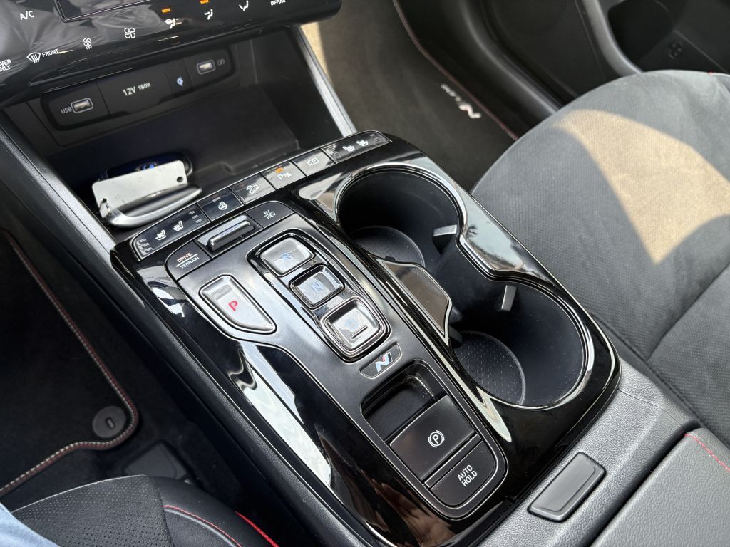 Hyundai TUCSON 1.6 T-GDi Plug-in-Hybrid 4WD N Line - Samsaru's Car Outlet
