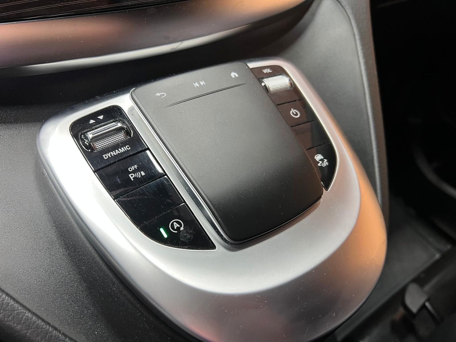 Mercedes-Benz V 220 V -Klasse V 220d 4MATIC lang - Samsaru's Car Outlet
