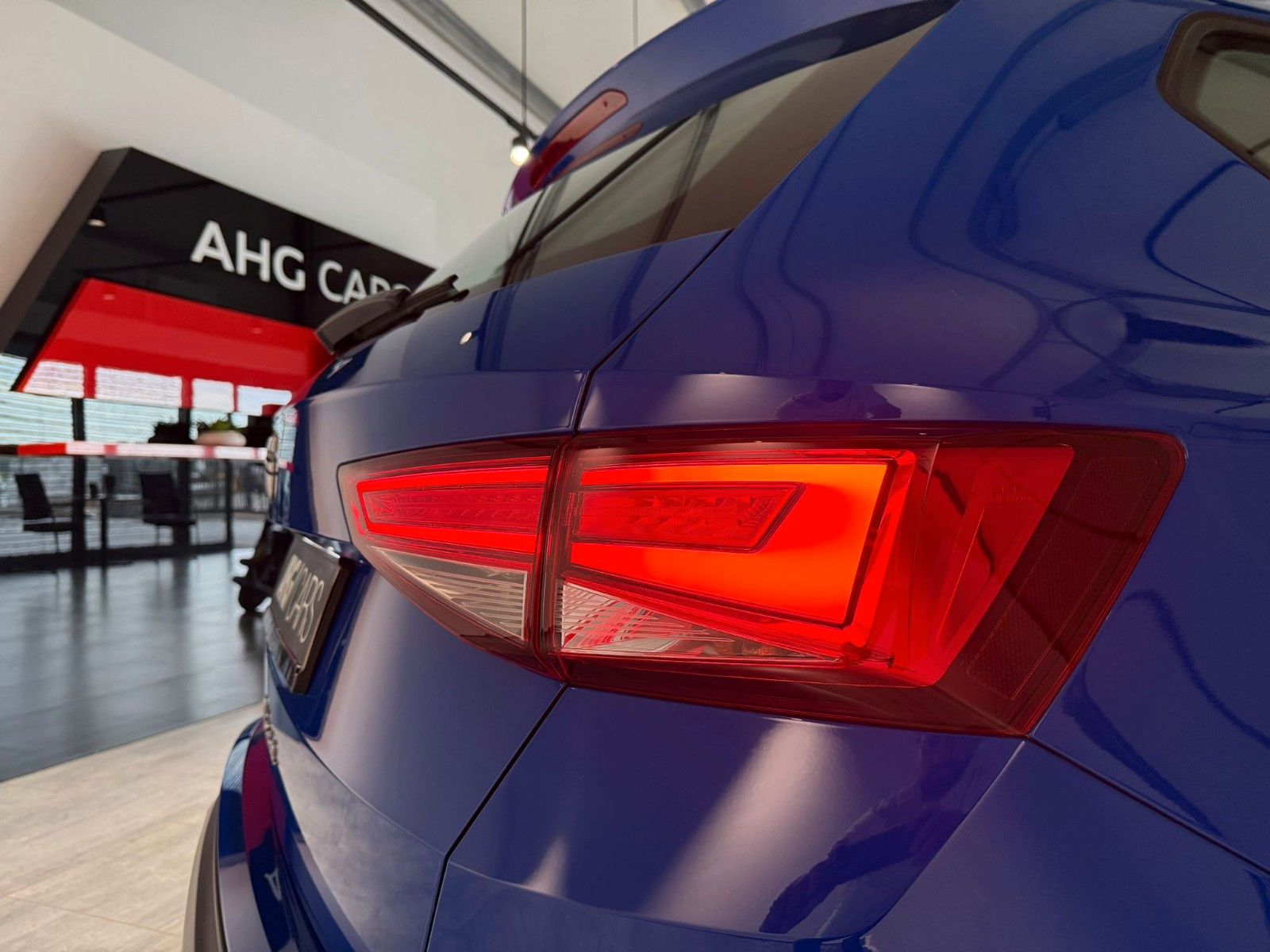 Seat Ateca 1.5 TSI DSG Style*LED*NAVI*SHZ*ACC*AHK*