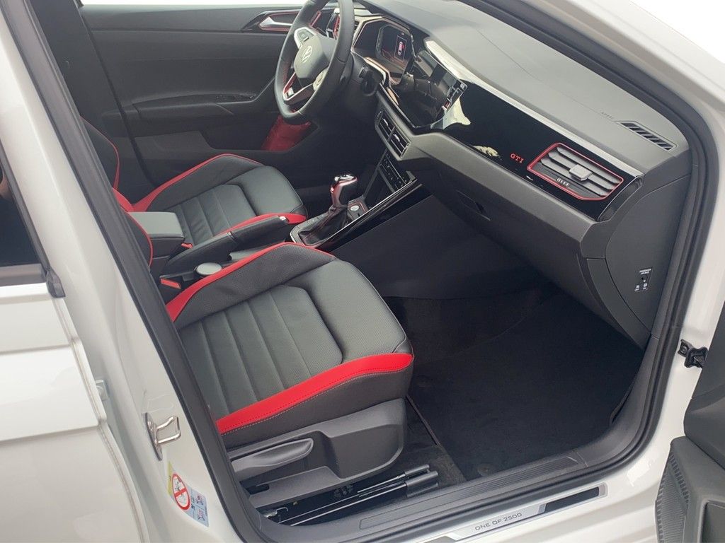 Volkswagen Polo 2.0 TSI DSG GTI Edition 25 DCC PANO*BEATS*I
