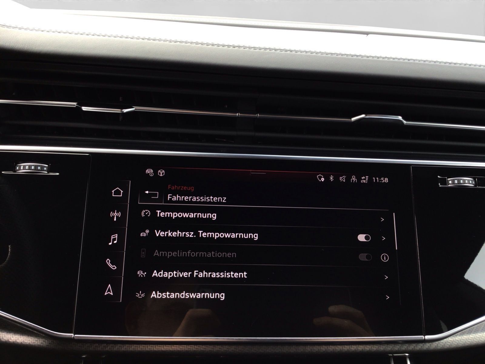 Audi RSQ8 TFSI Q MATRIX KAMERA BuO LM23