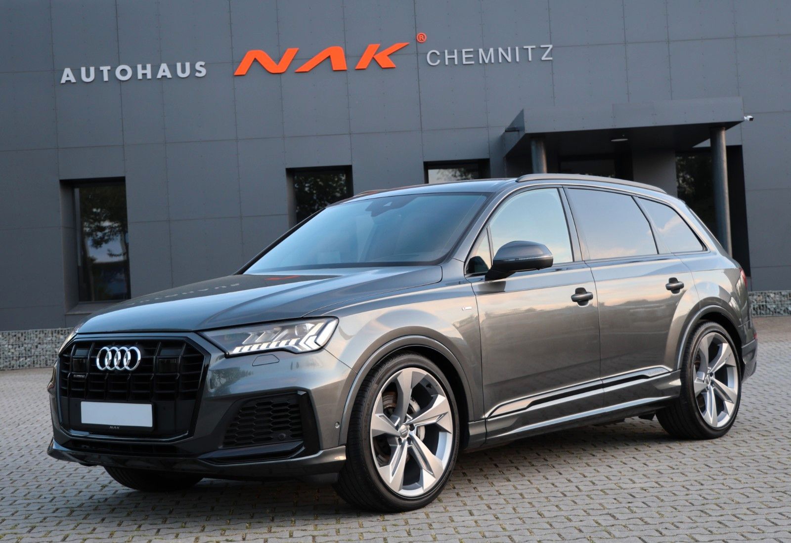 Audi Q7 50 TDI quatt. S line S-Sitz AHK B&O HuD 22''