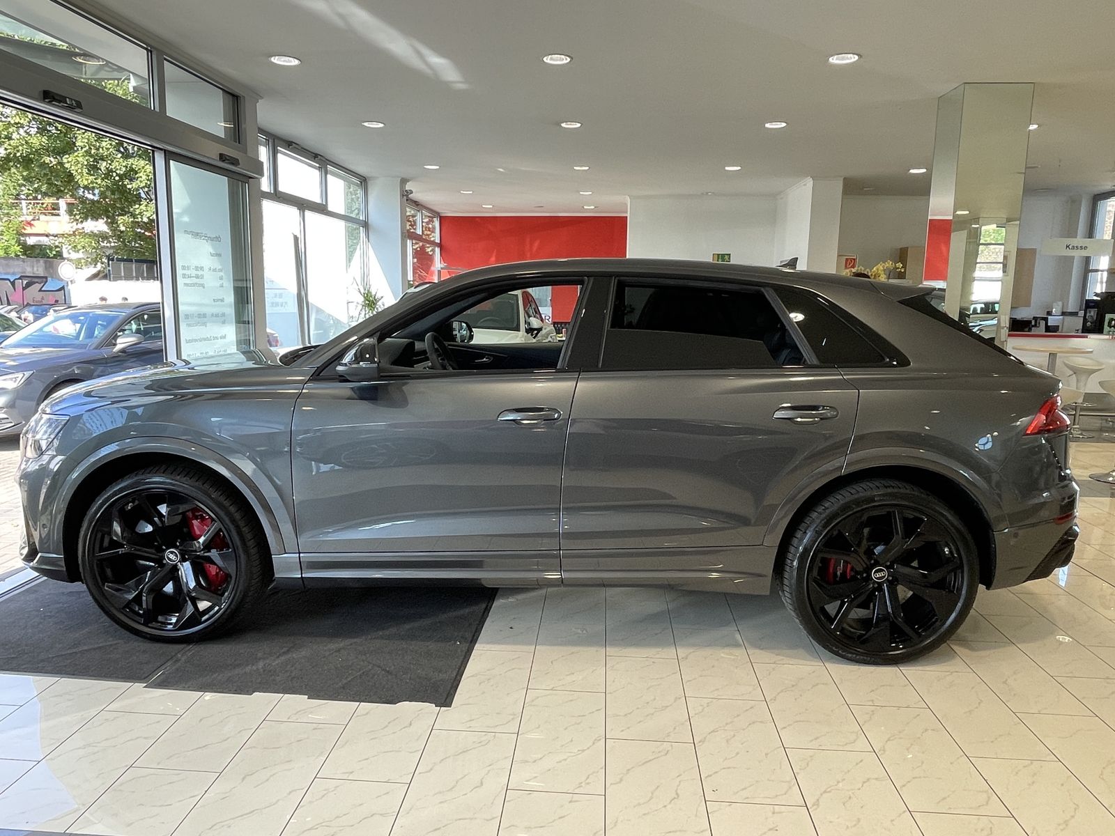 Audi RSQ8 4.0TFSI quattro4M /V8/PANO/B&O/HUD/8F.b.