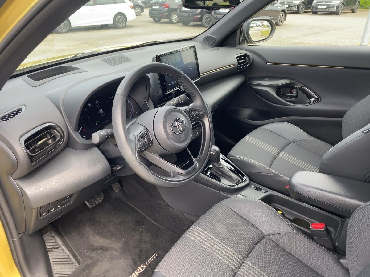 Toyota Yaris Cross 1.5 Hybrid Aventure*AHK*GJR*SHZ*KAME