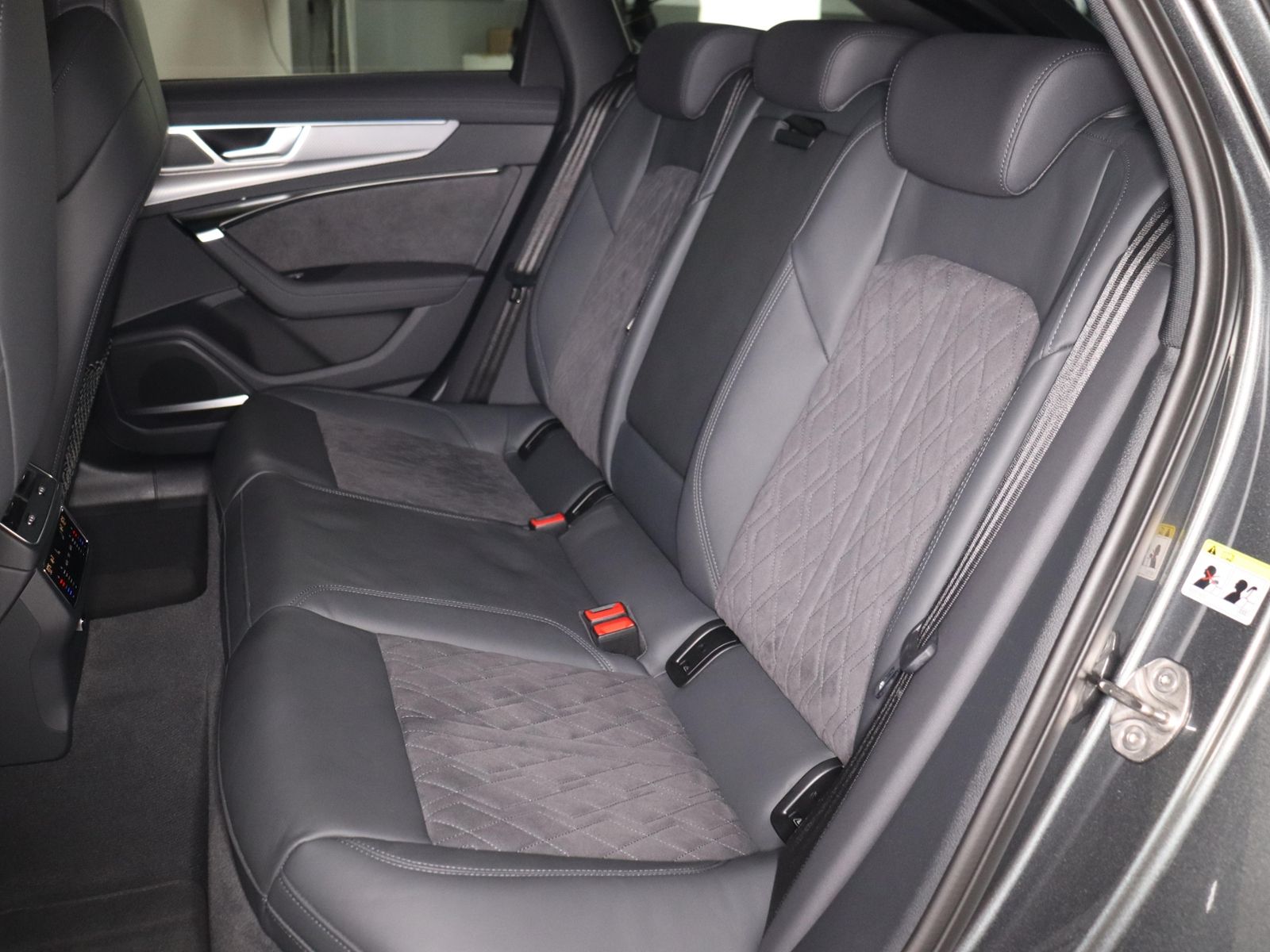 Audi RS6 4.0TFSI 1140,-ohne Anzahlung B&O Sportabgas