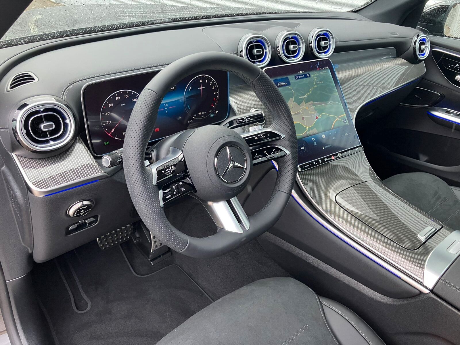 Mercedes-Benz GLC 300 de 4M AMG Line DIGITAL LIGHT*AHK*Pano-D.