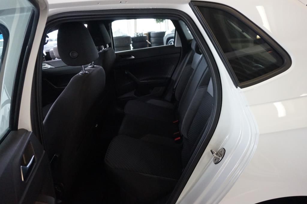 Volkswagen POLO 1,0 TSI DSG R-LINE KAMERA SHZ ACC LED NAVI