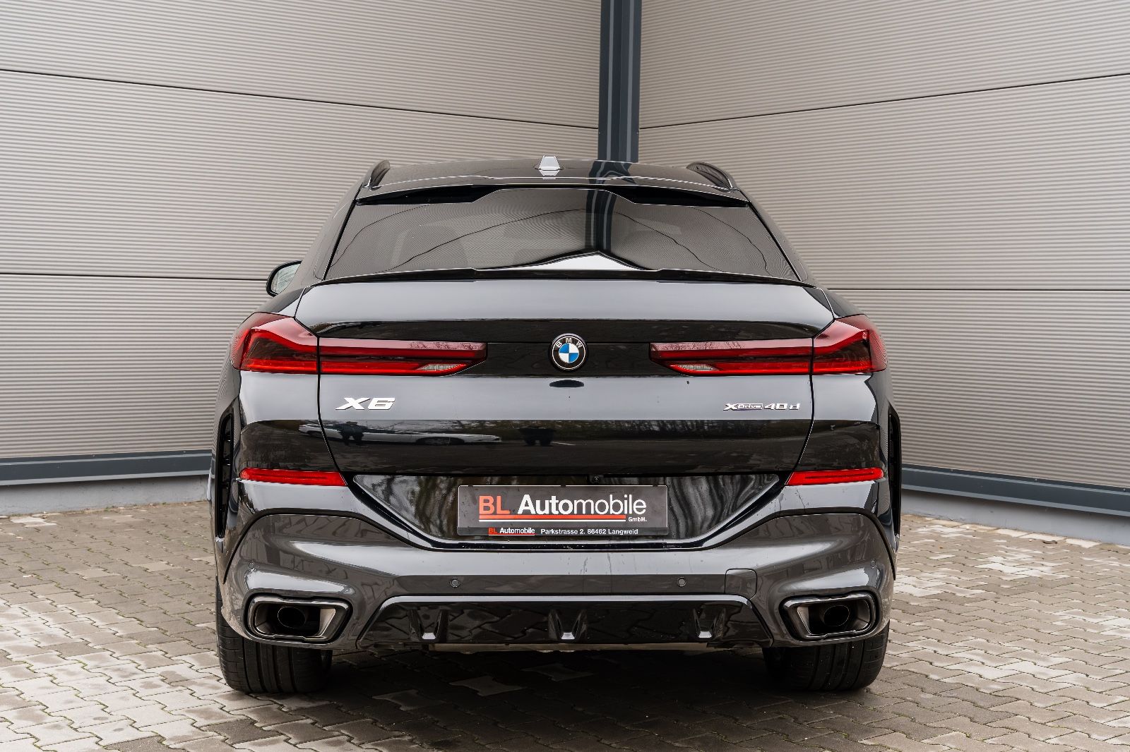 BMW X6 40d M SPORT PRO.LUFTFEDER.SOFTCL.PANO.AHK.22"