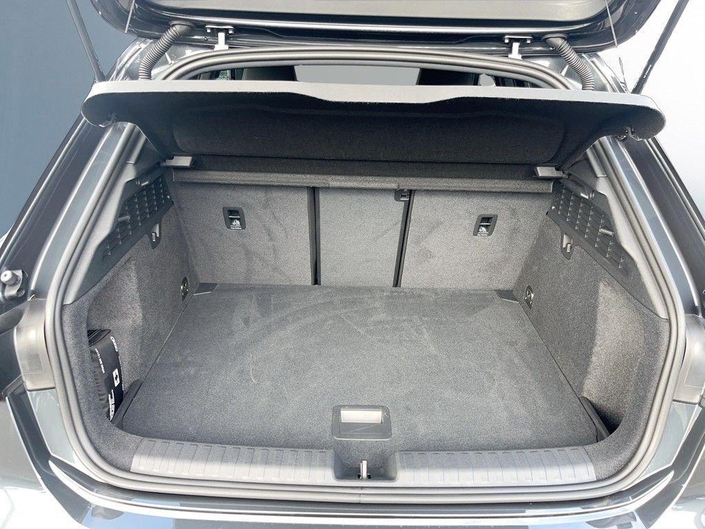 Audi A3 Sportback 35 TFSI advanced - Samsaru's Car Outlet