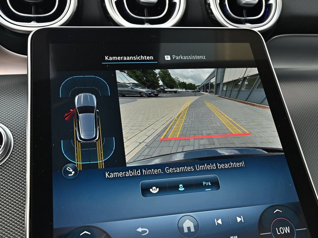 Mercedes-Benz GLC 300 de 4M Avantgarde Advanced Plus - Samsaru's Car Outlet