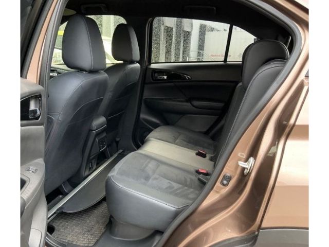 Mitsubishi Eclipse Cross Plus Select Black Hybrid 4WD 2.4 M