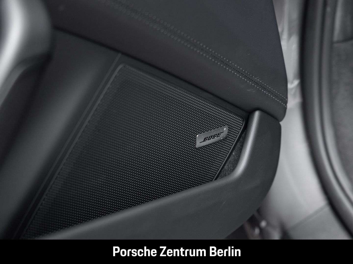 Porsche 992 911 Carrera 4S Cabriolet BOSE LED-Matrix