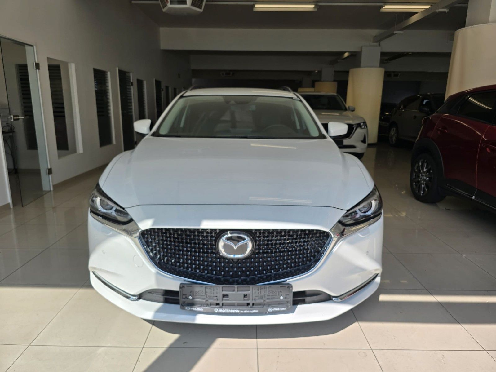 Mazda 6 Kombi Exclusive-Line *HUD*BOSE*SB*LEDER*360°