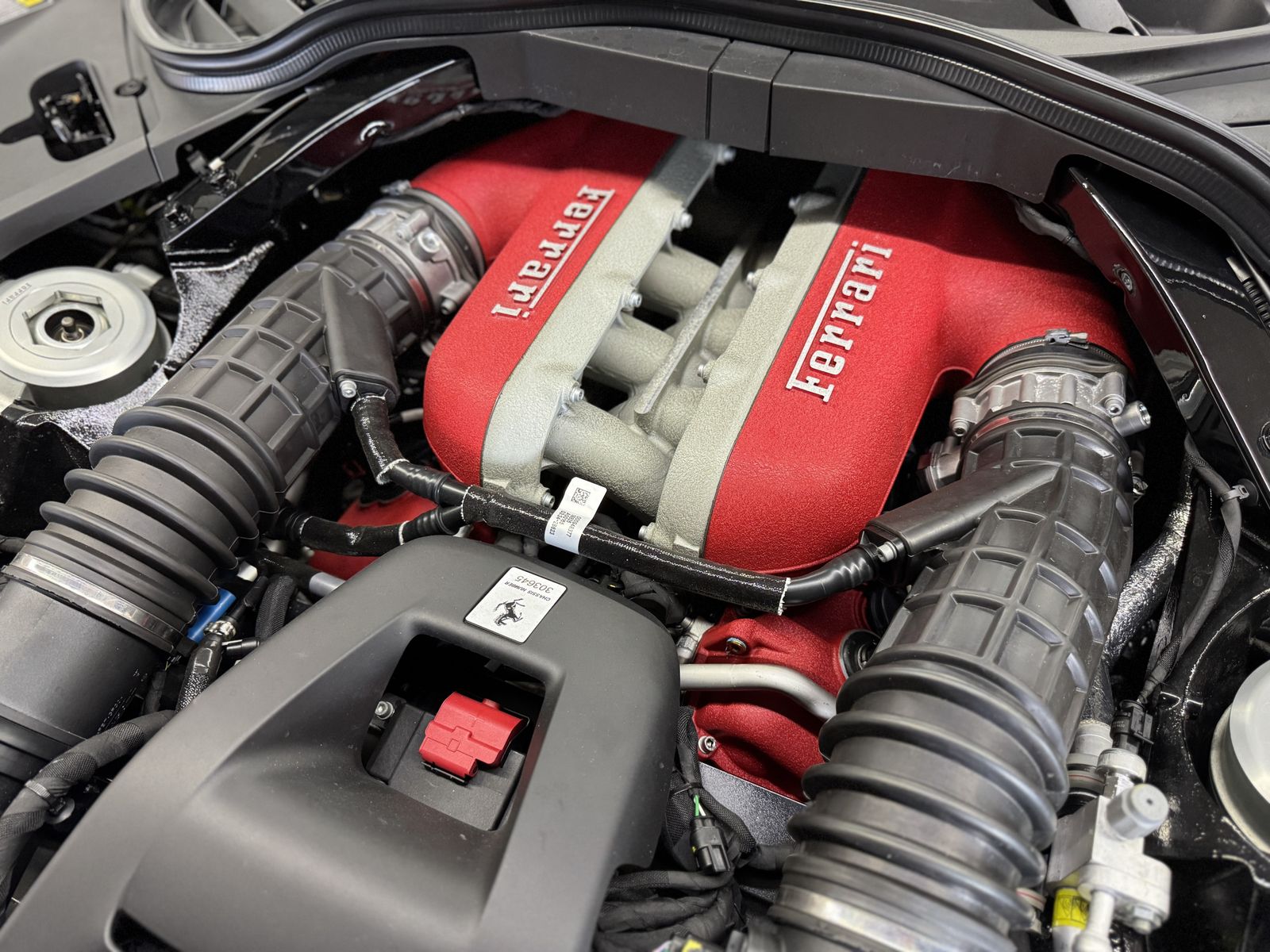 Ferrari Purosangue - Samsaru's Car Outlet