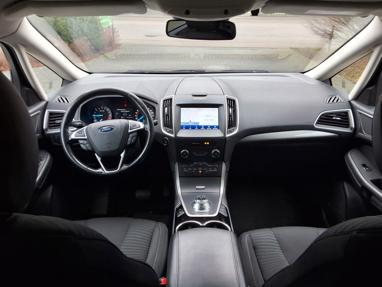 Ford S-Max S-MAX Trend - Samsaru's Car Outlet