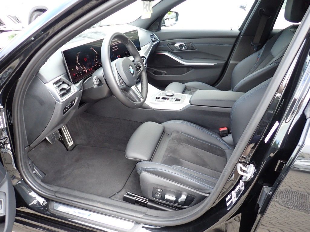 BMW 330 i Touring M Sport - Samsaru's Car Outlet
