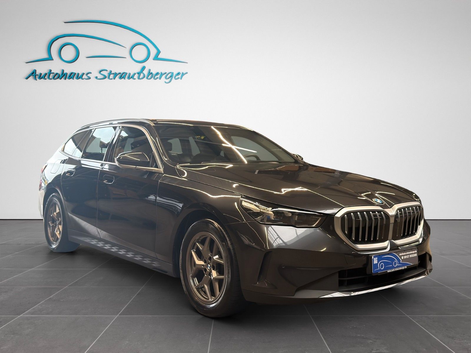 BMW 520xd Touring ACC STHZ 360° H/K HUD 4-ZK LED QI