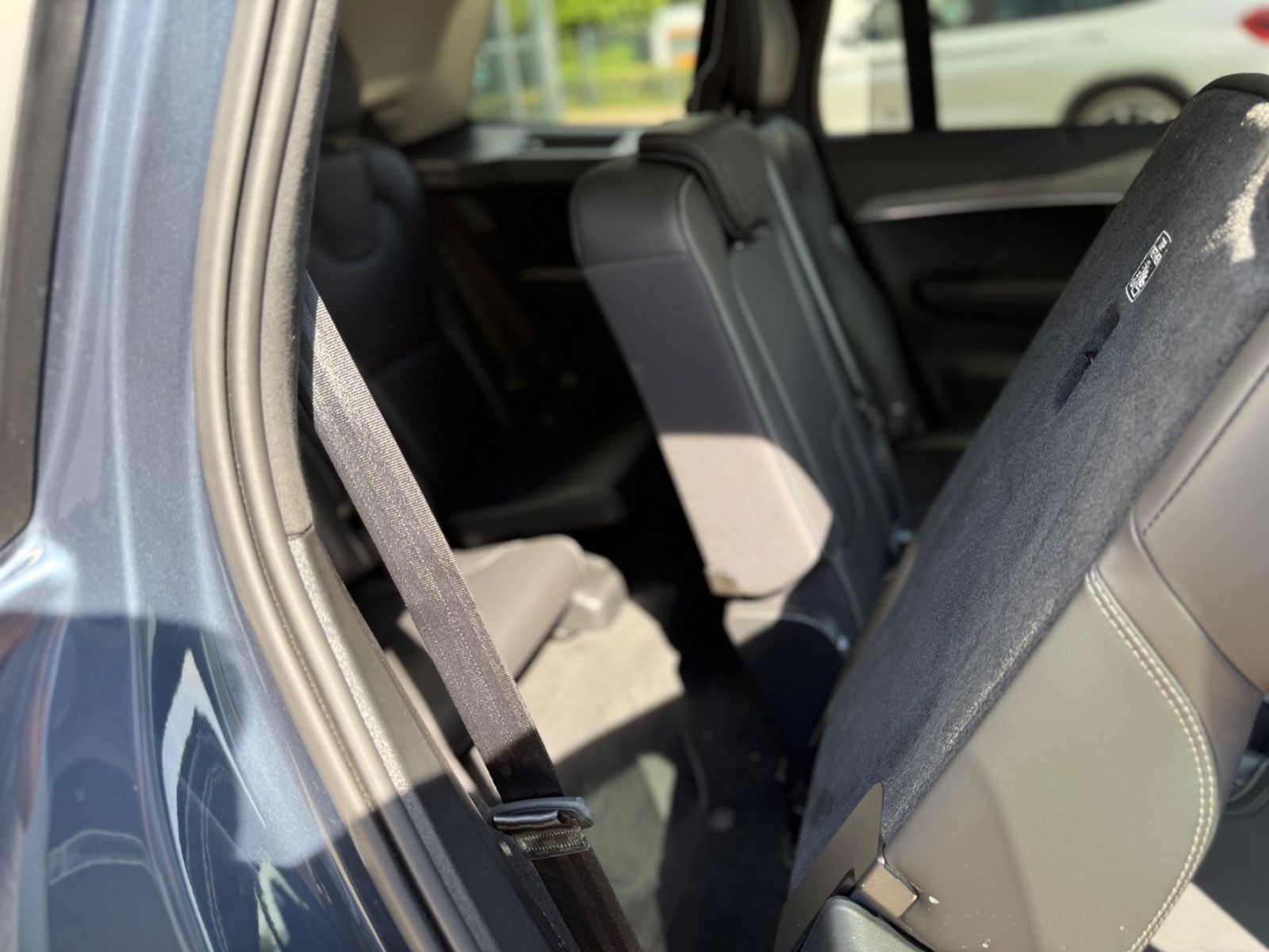 Volvo XC90 Ultra Dark T8 AWD/Pano/360°/HK/BLIS/AHK/HUD