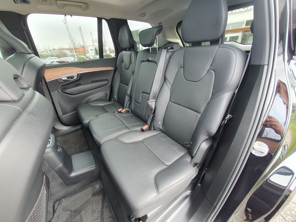 Volvo XC90 T8 AWD Recharge Inscription - Samsaru's Car Outlet