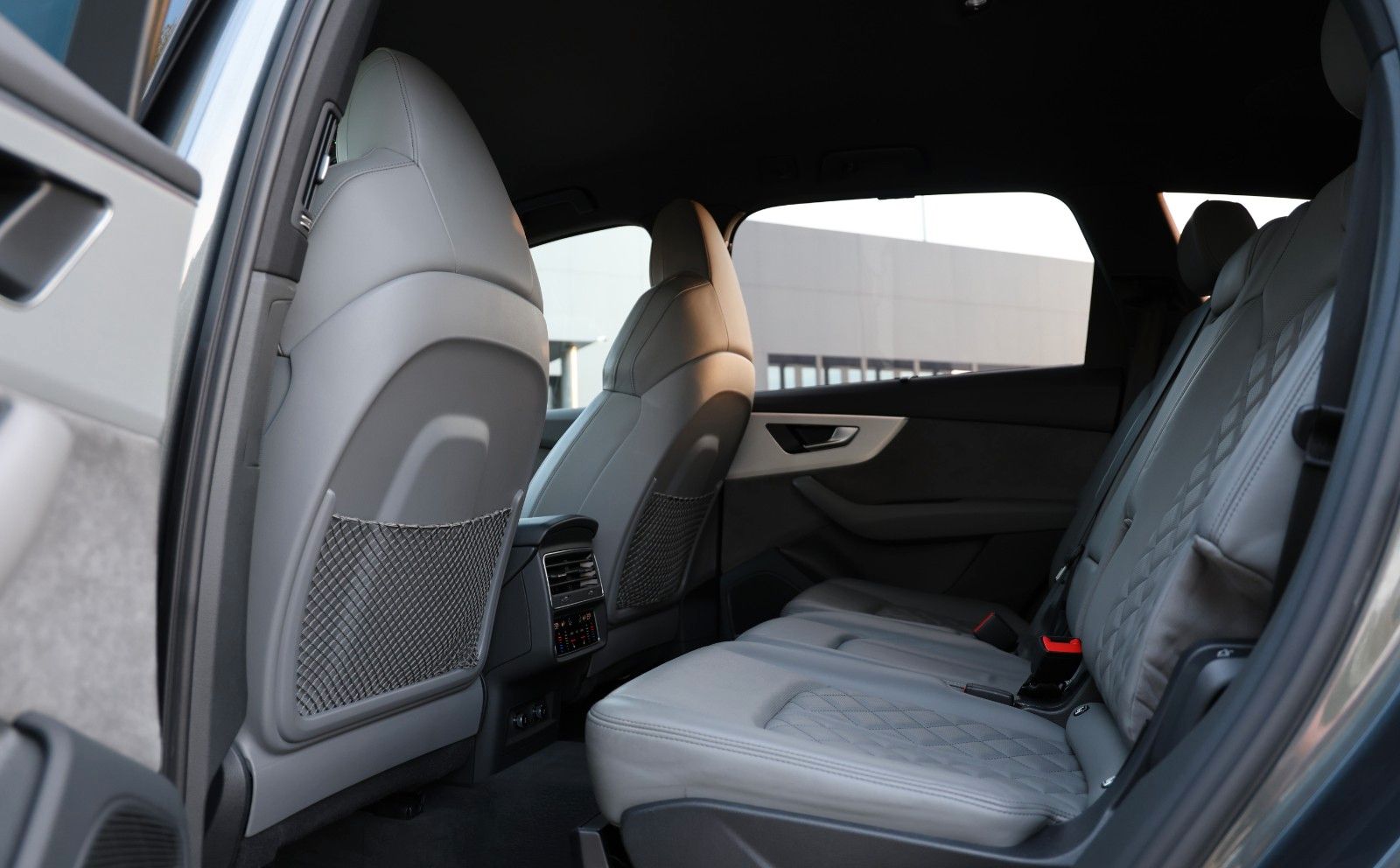 Audi Q7 50 TDI quatt. S line S-Sitz AHK B&O HuD 22''
