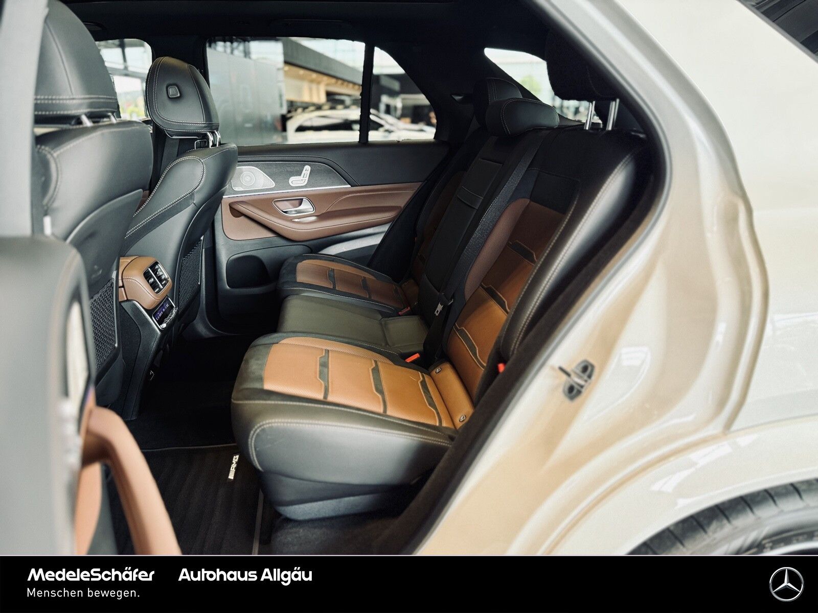 Mercedes-Benz GLE 53 AMG HYBRID 4M+ Premium+ 22" AHK Massage