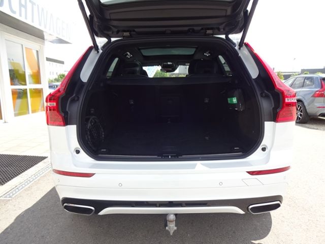 Volvo XC60 T6 R Design Plug-In Hybrid AWD AHK ACC HUD