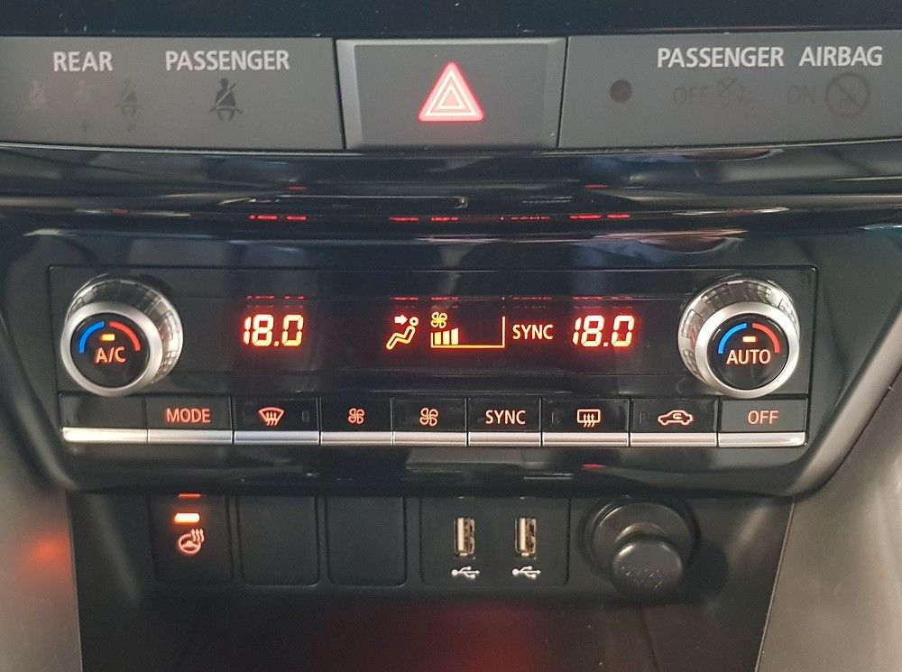 Mitsubishi Eclipse Cross 2.4 PLUG-IN HYBRID 4WD TOP