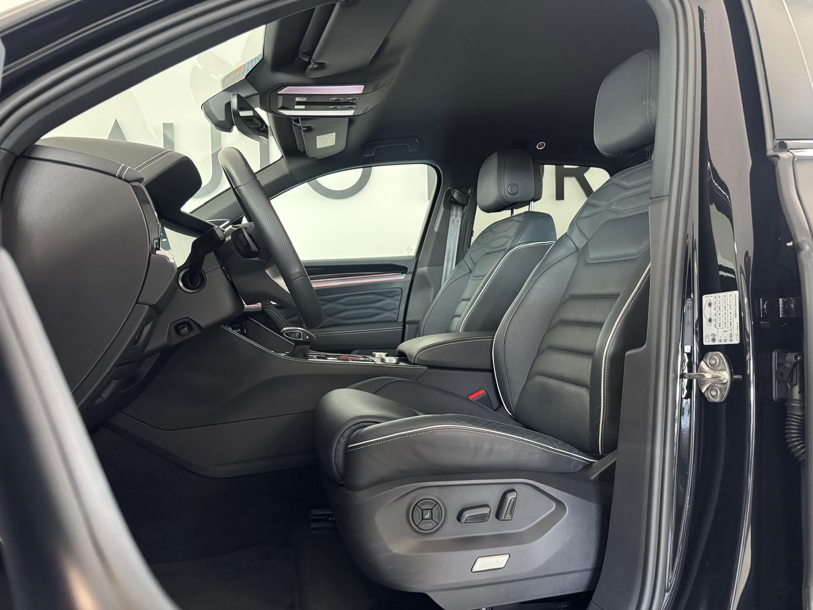 Volkswagen Touareg R-Line 4M TDI BlackStyle*LUFT*STH*AHK*IQ