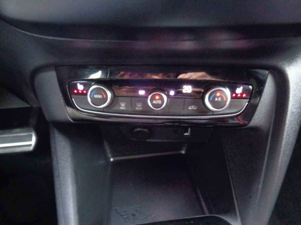 Opel Corsa GS Line - Samsaru's Car Outlet