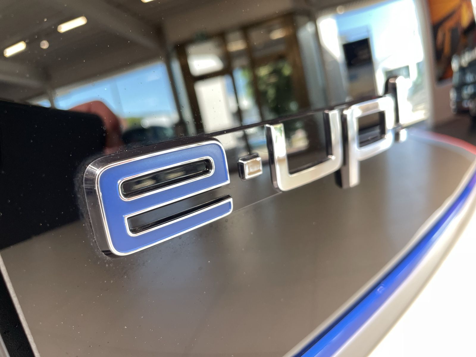 Volkswagen e-up! UNITED - Samsaru's Car Outlet
