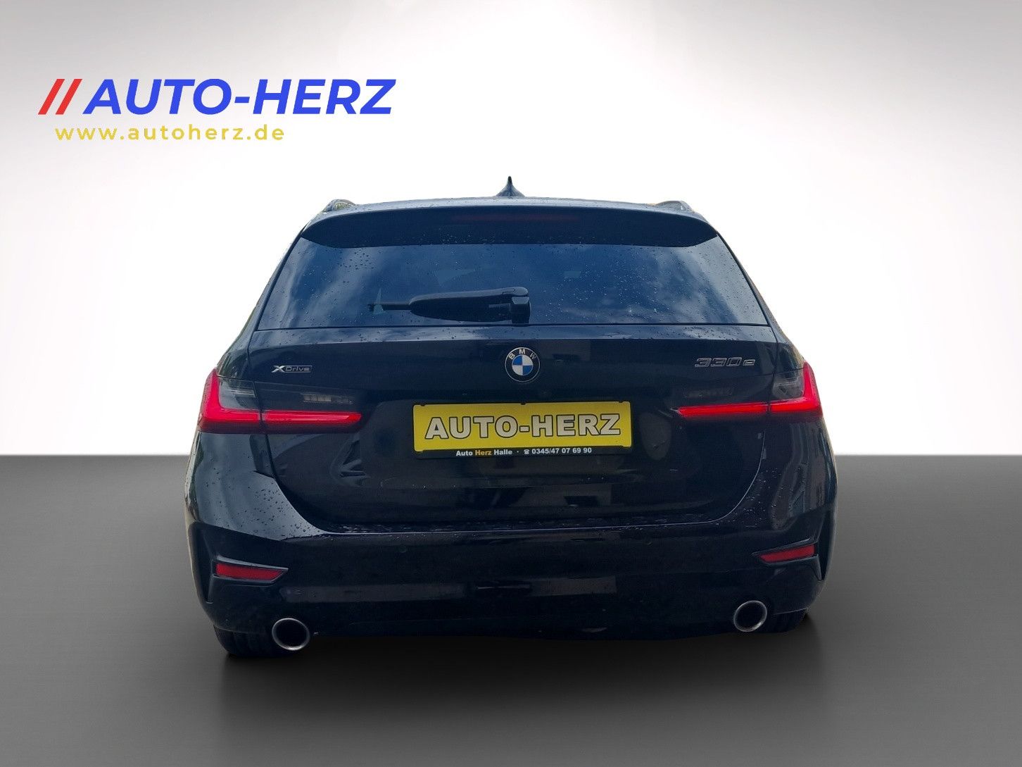 BMW 330e xDrive Touring Sport-Line - Samsaru's Car Outlet