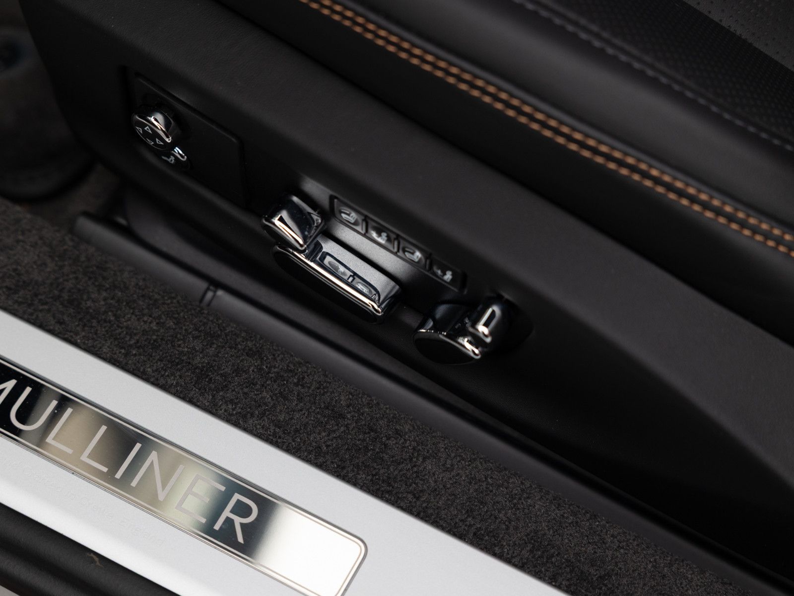 Bentley GT V8 Hybrid Mulliner*1st Edi*Black*B&O*Head-Up
