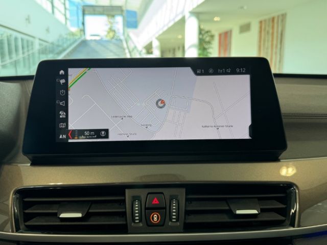BMW X1 xDrive 20d A - Samsaru's Car Outlet