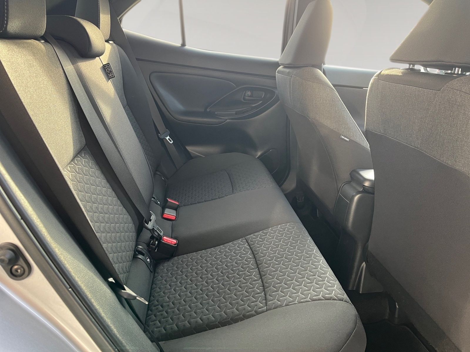 Toyota Yaris Cross 1.5 Hybrid Team D Winter Safety