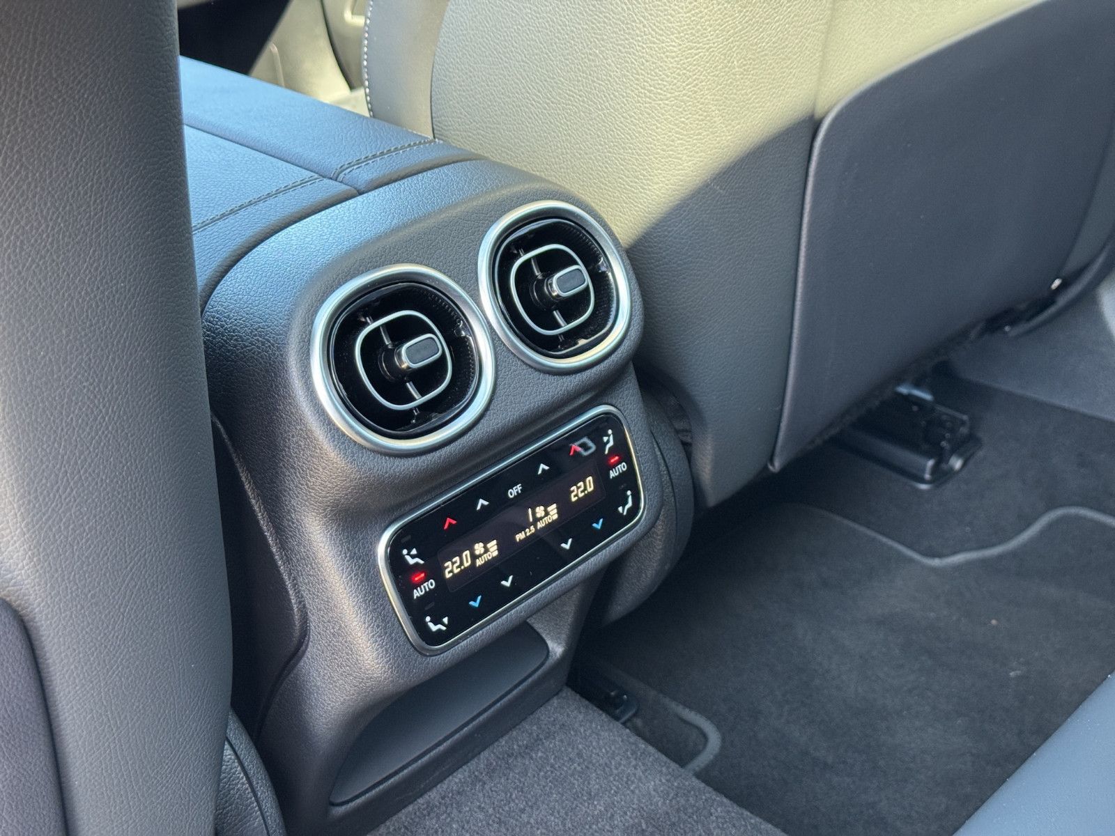 Mercedes-Benz GLC 300 d 4M AMG - Samsaru's Car Outlet