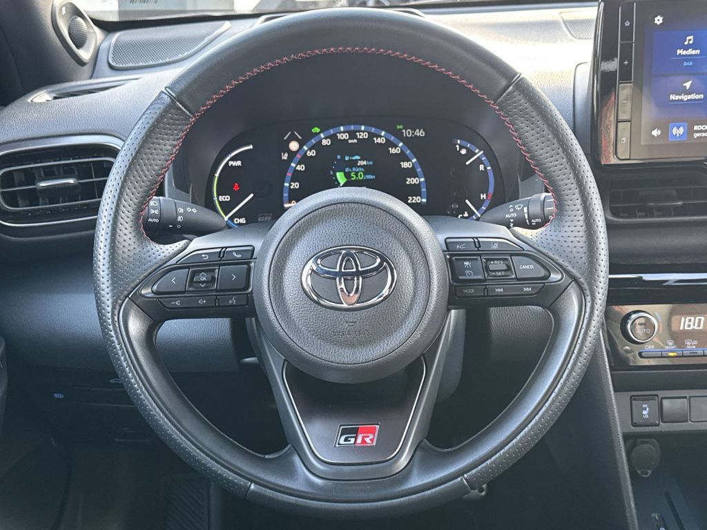 Toyota Yaris Cross Hybrid 1.5 VVT-i GR Sport JBL LED