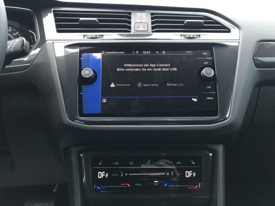 Volkswagen Tiguan 1.4 e-Hybrid Elegance - Samsaru's Car Outlet