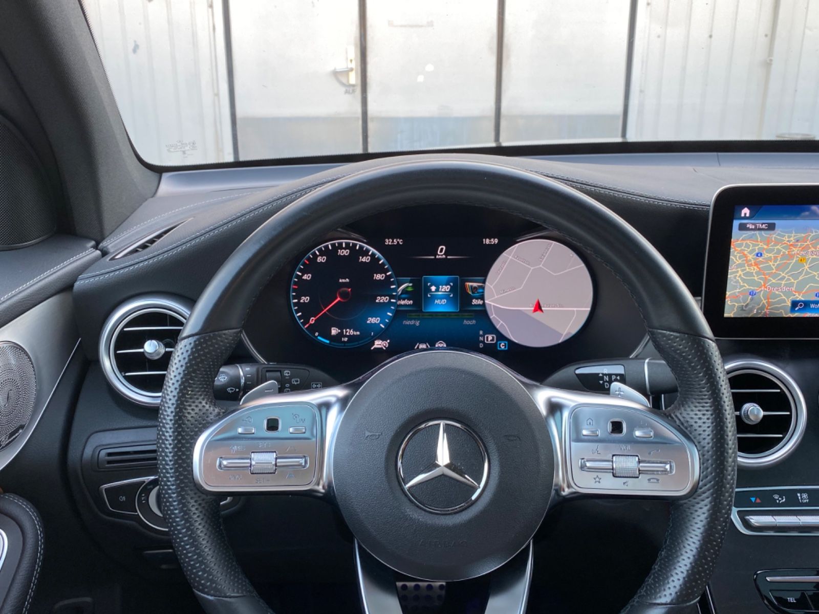 Mercedes-Benz GLC400d AMG 4M Airmatic_Panora_KeylessEntry_360°