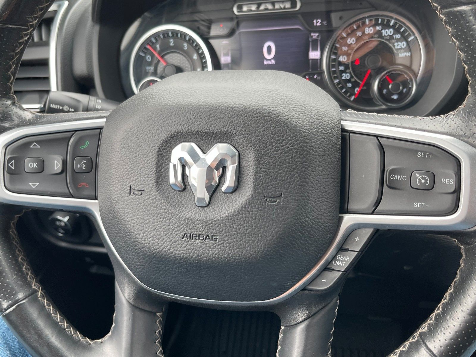 Dodge RAM 3.6L V6 1500 *Shzg*AHK*R-Kam*LPG-BRC-TOP