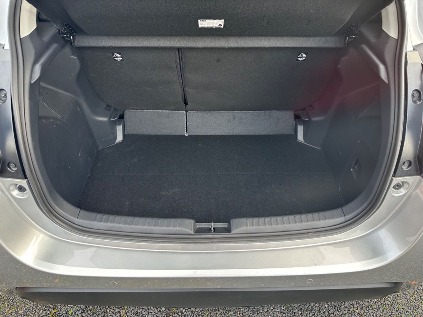 Toyota Yaris Hybrid Style Comfort/PDC/TW/LED/CarPlay